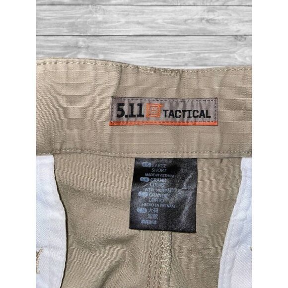 5.11 Tactical Tan Cargo Pants Womens Size Large Short (35x29) - Flaw - Picture 3 of 9